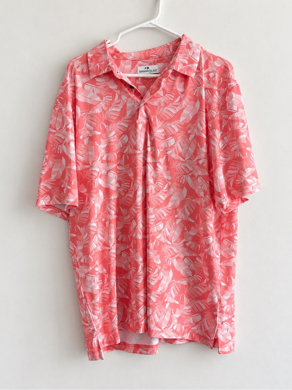 Grand Slam Coral Pink Leaf-Print Polo